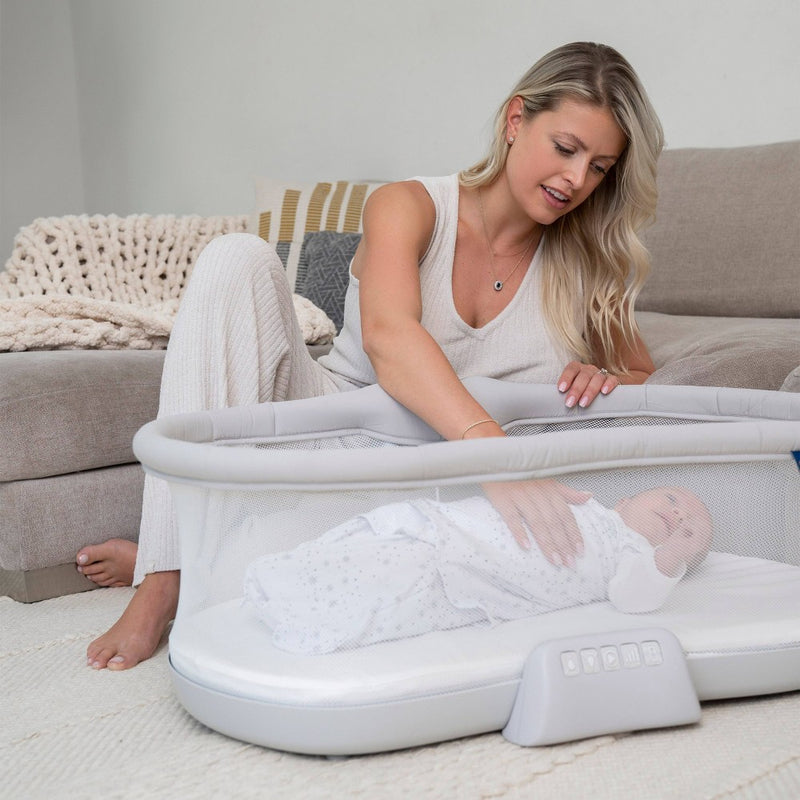 HALO Innovations BassiNest Soothing Swivel Sleeper 3.0 (LOCAL PICKUP ONLY)