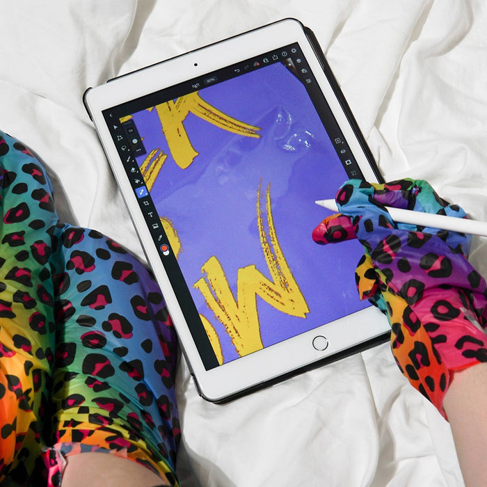 Holler and Glow Purrfect Pedi Foot Mask - Rainbow - 1.35 fl oz