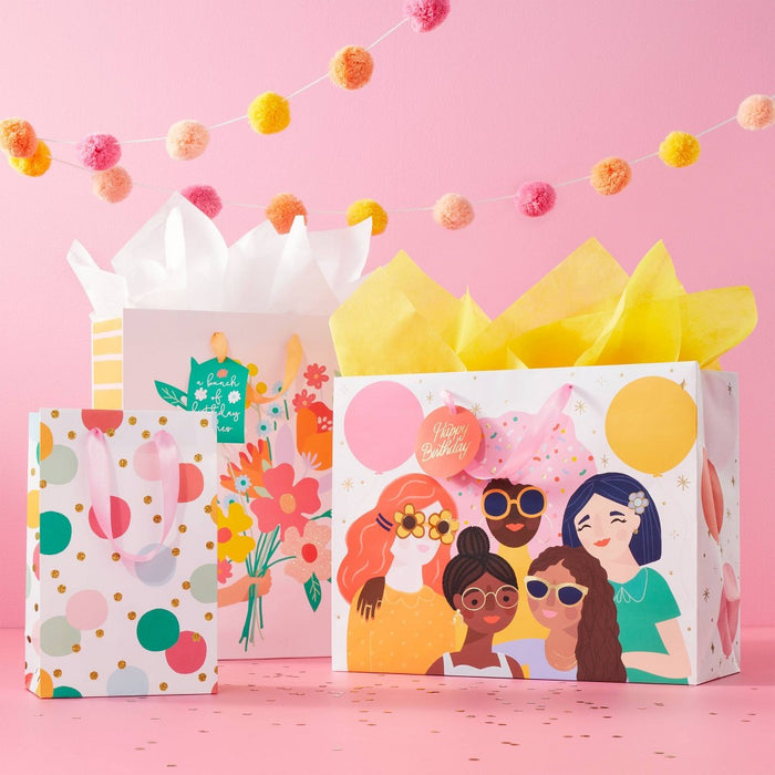 Friends Birthday Medium Gift Bag - Spritz