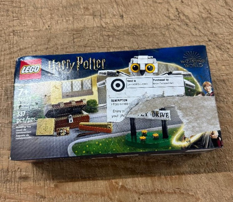 LEGO Harry Potter Hedwig at 4 Privet Drive Owl Figure Toy 76425 SEE DETAILS