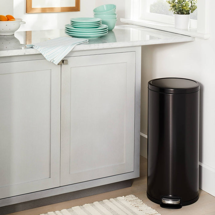 30L Round Step Trash Can Black - Brightroom (LOCAL PICKUP ONLY)