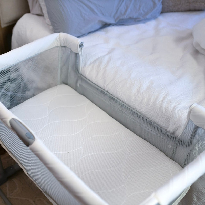 SwaddleMe DreamSecure 2-in-1 Co-Sleeping Bassinet - 0-5Months - Cream (LOCAL PICKUP ONLY)
