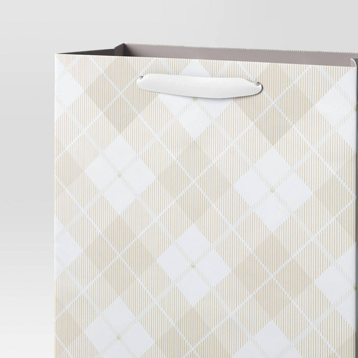 Large Cub Plaid Christmas Gift Bag White - Wondershop