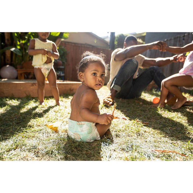The Honest Company Clean Conscious Disposable Diapers Pandas & Above It All - Size Newborn - 72ct