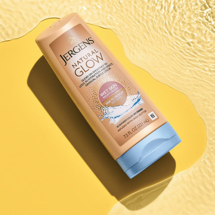 Jergens Natural Glow Wet Skin Moisturizer, In-Shower Self Tanner Body Lotion, Fair To Medium Tone - 7.5 fl oz