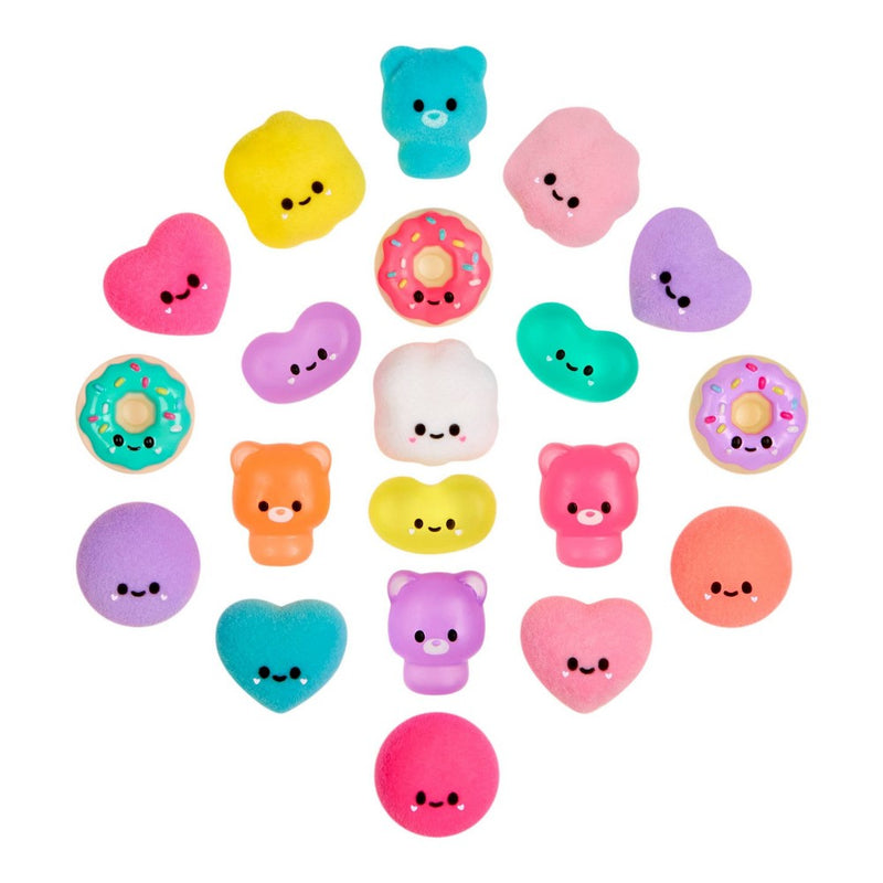 Fluffie Stuffiez Round Candy and Heart Candy Minis Collectible Feature