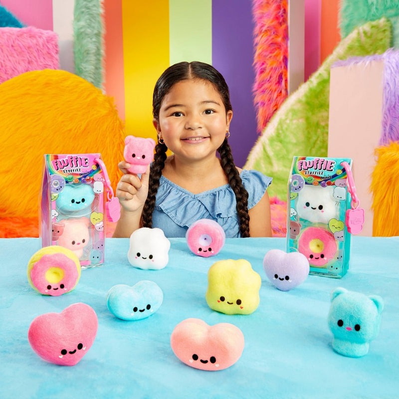 Fluffie Stuffiez Round Candy and Heart Candy Minis Collectible Feature