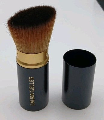 2 Laura Geller Wonder Brush Pinceau & Retractable Angled Kabuki Brush