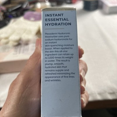 Plexaderm Hyaluronic Moisturizer Serum 1 Oz Plus 1 80% Full