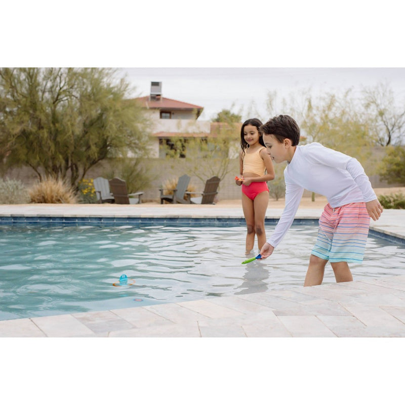 Chuckle & Roar Pool Toy Torpedo Toss