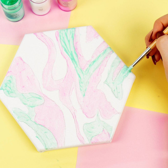 D.I.Y. Geode Canvas - STMT