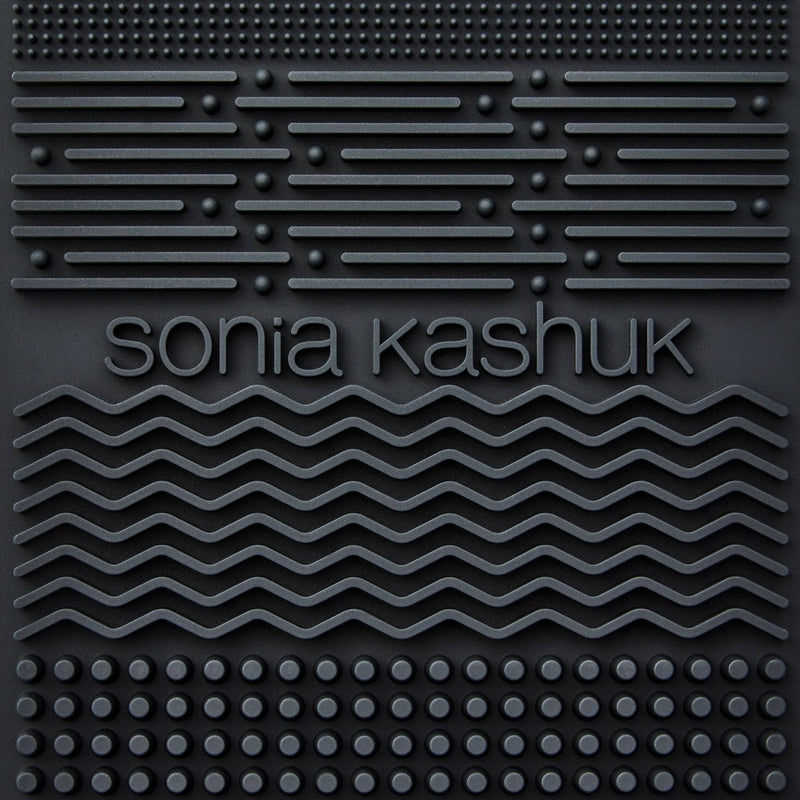 Sonia Kashuk Brush Cleansing Pad