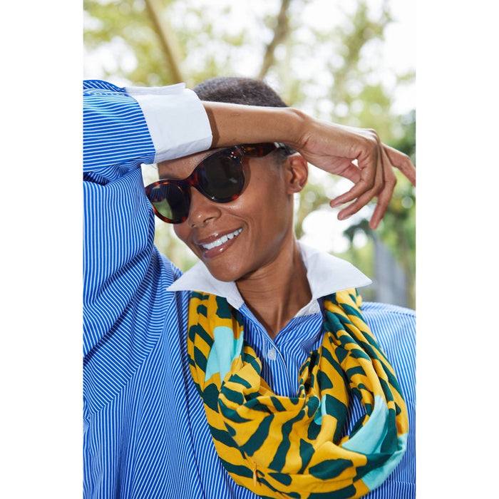 WNDR LN Printed Travel Scarf with Built-in Zipper Pocket