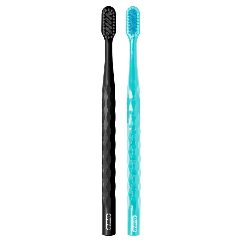 Oral-B Brilliance Whitening Toothbrush - Black - 2ct