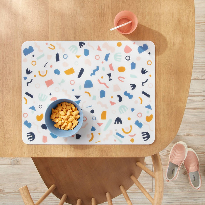18"x14" Shapes Plastic Kids' Placemat - Pillowfort