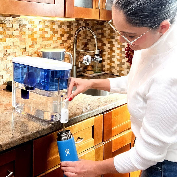 PUR Classic 30-Cup Water Dispenser Filtration System - Blue/White