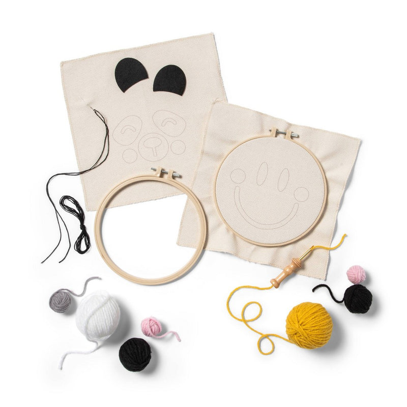 Create-Your-Own Punch Needle Knitting Kit - Mondo Llama