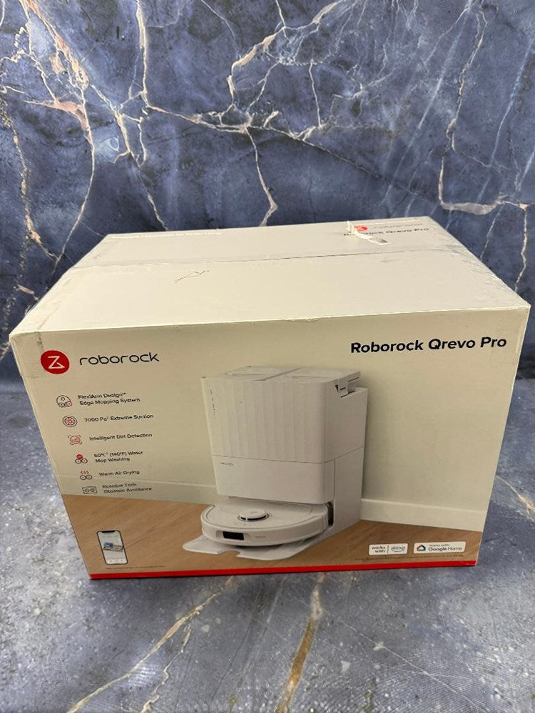 Roborock Qrevo Pro Robot Vacuum and Mop with FlexiArm Edge Mopping (LOCAL PICKUP ONLY)