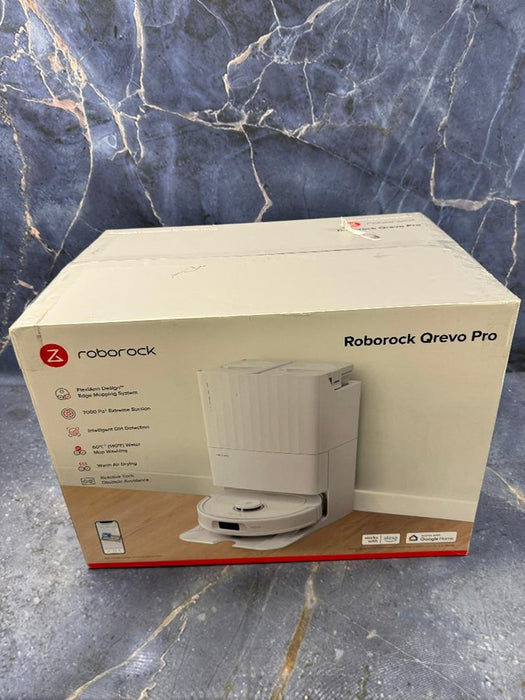 Roborock Qrevo Pro Robot Vacuum and Mop with FlexiArm Edge Mopping (LOCAL PICKUP ONLY)