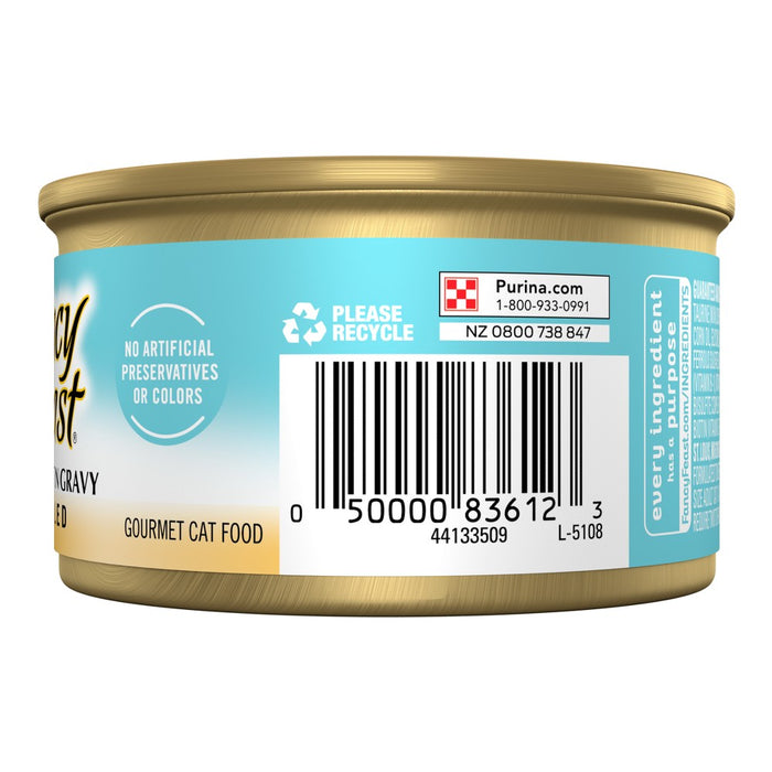 Purina Fancy Feast Grilled Gourmet Wet Cat Food with Fish Flavour Feast In Gravy - 3oz