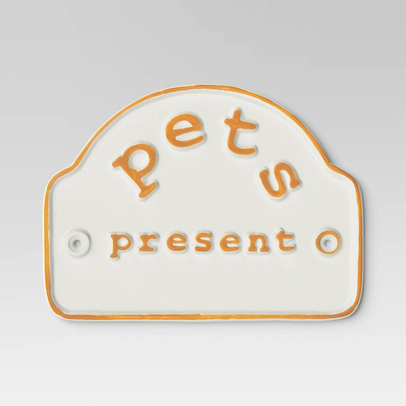 Cast Metal Garden Sign "Pets Present" - Threshold