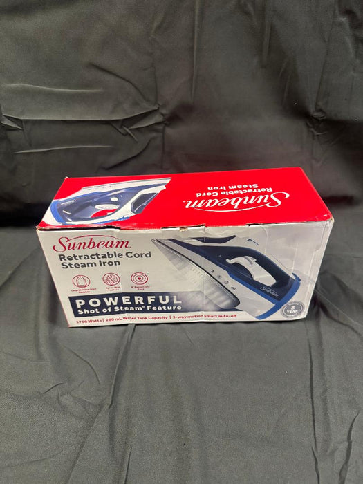 Sunbeam 1700W Steam Iron with Retractable Cord and Shot of Steam Feature
