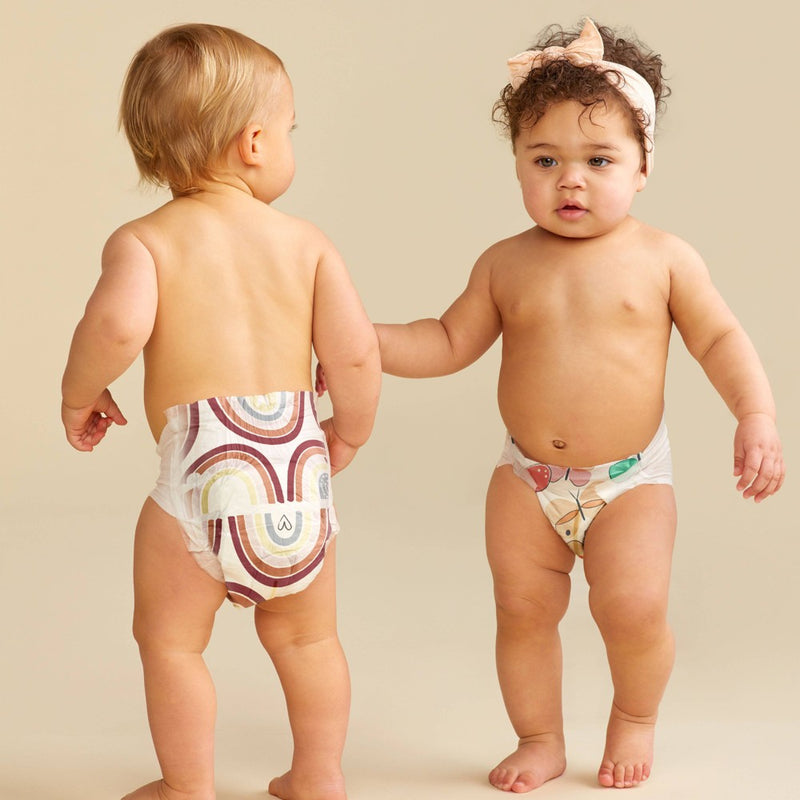 Honest Clean Conscious Disposable Diapers - Wingin' It & Catching Rainbows - Size 5 - 44ct