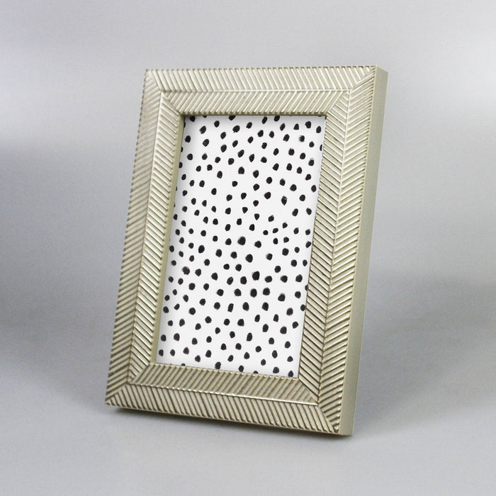 4" x 6" Organic Herringbone Tabletop Frame Gold/White - Threshold: Modern Style, Easel Back, Glass