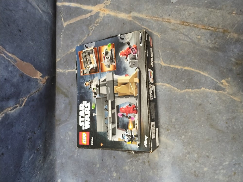 LEGO Star Wars Paz Vizsla and Moff Gideon Battle Mandalorian 75386 SEE DETAILS