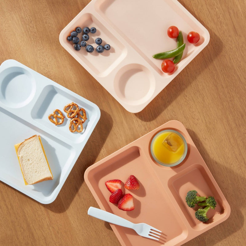 Kids' 6pc 7.4" Plastic Square Divided Plate - Pillowfort