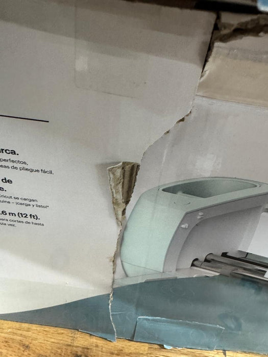 Cricut Explore 3 SEE DETAILS COLOR VARIES (LOCAL PICKUP ONLY)