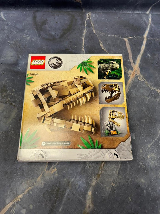 LEGO Jurassic World Dinosaur Fossils: T. rex Skull Toy 76964 SEE DETAILS