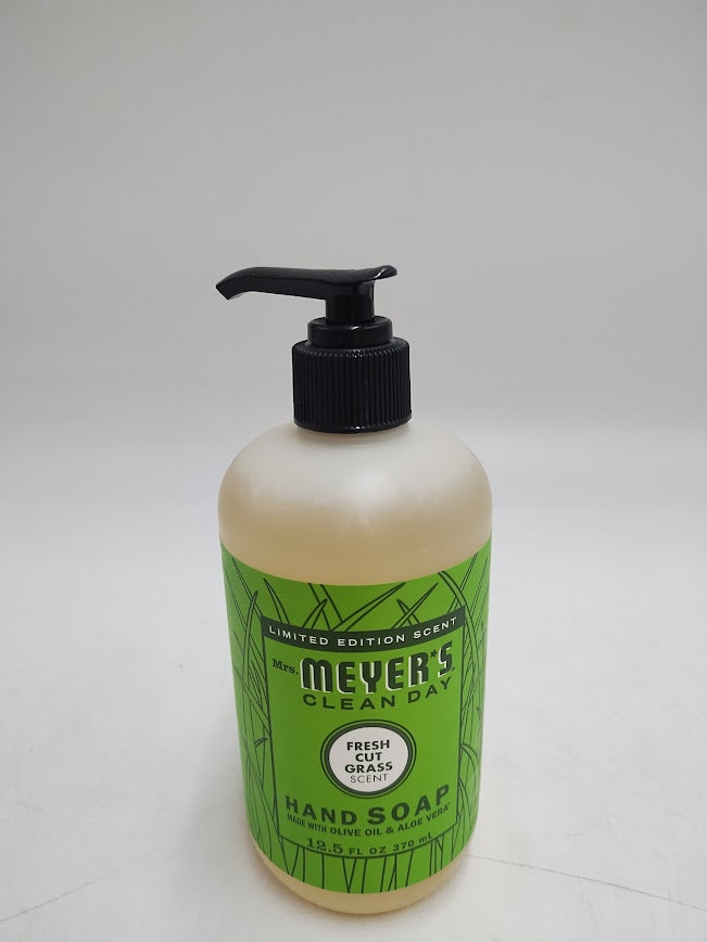 Mrs. Meyer's Clean Day Fresh Cut Grass Hand Soap - 12.5 fl oz