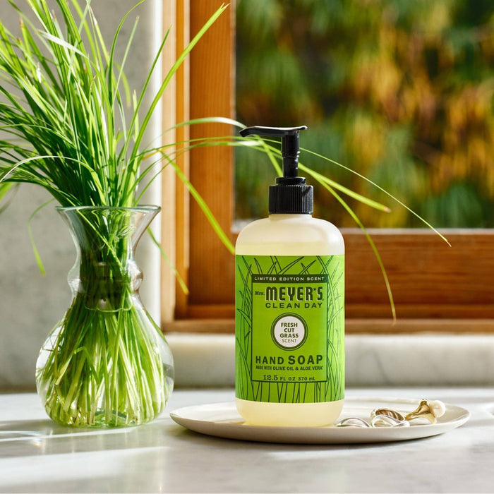 Mrs. Meyer's Clean Day Fresh Cut Grass Hand Soap - 12.5 fl oz