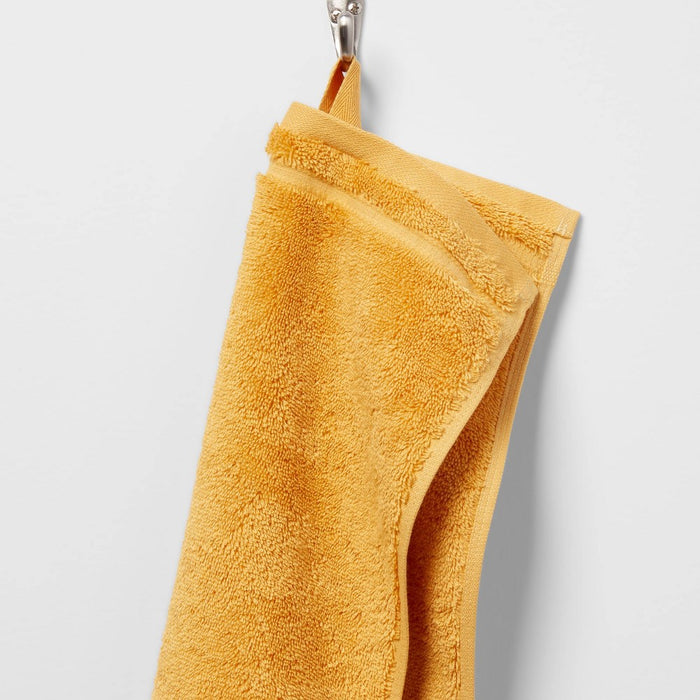 Total Fresh Antimicrobial Washcloth Gold - Threshold