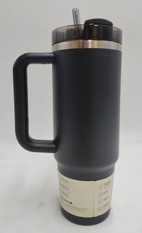 Stanley 30 oz Stainless Steel H2.0 Flowstate Quencher Tumbler Black