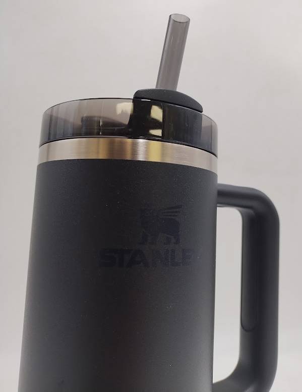 Stanley 30 oz Stainless Steel H2.0 Flowstate Quencher Tumbler Black