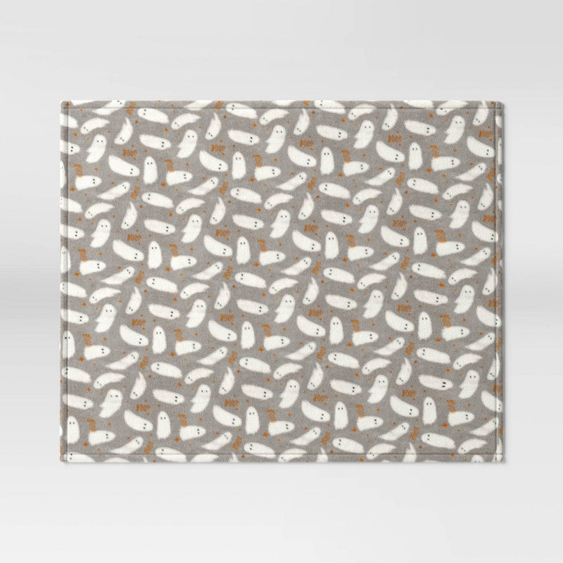 Ghost Printed Plush Halloween Throw Blanket Gray/Ivory - Hyde & EEK! Boutique: Knitted, Recycled Polyester, 50x60", Machine Washable