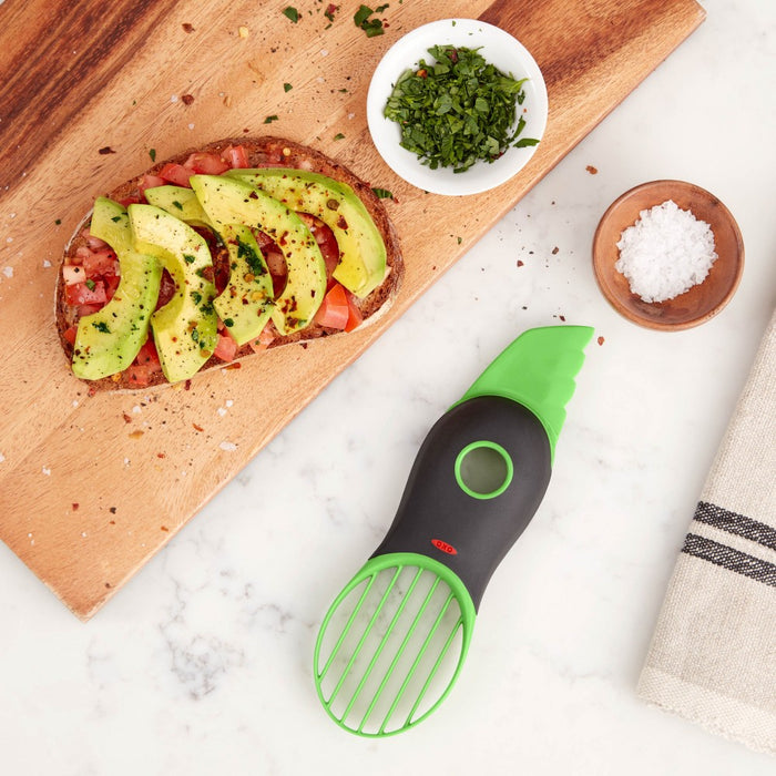 OXO 3In1 Avocado Slicer Green