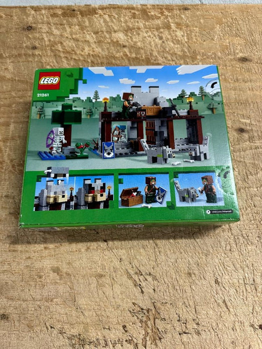 LEGO Minecraft The Wolf Stronghold Fortress Playset  Toy 21261 SEE DETAILS