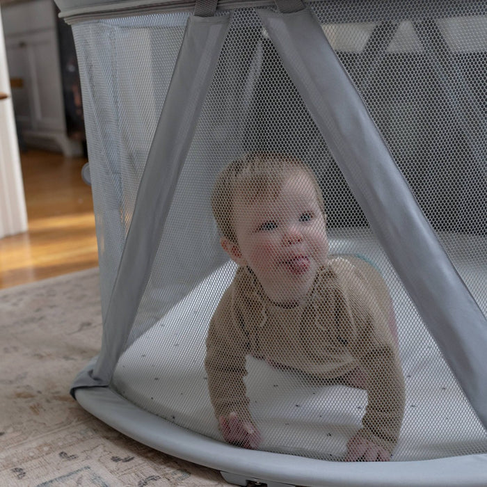 Ingenuity Dream Retreat 3-in-1 Portable Bassinet, Playard and Light Blocking Shade, 0-36 Months - Neutral (LOCAL PICKUP ONLY)