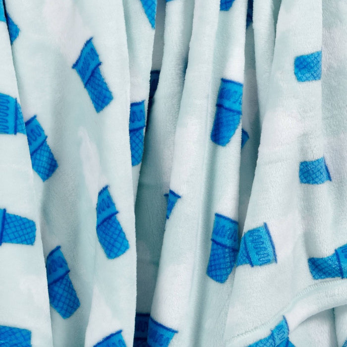 Ice Cream Printed Plush Throw Blanket Blue/White - Sun Squad