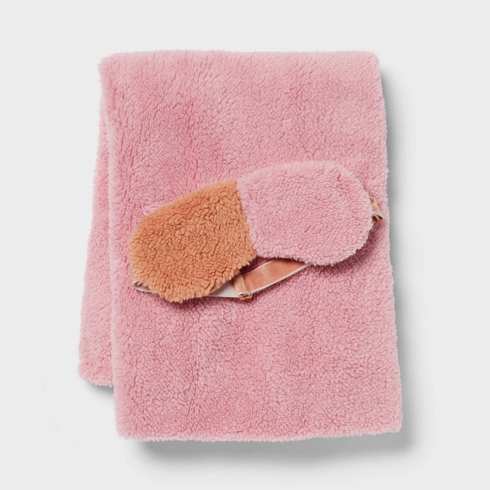 Standard Cozy Bundle Pink/Rust - Room Essentials: Recycled Polyester, Machine Washable, Knitted Pillowcase