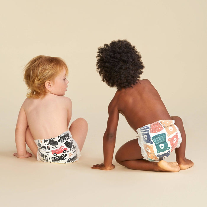 The Honest Company Clean Conscious Disposable Diapers - Big Trucks & Beary Cool - Size 6 - 40ct