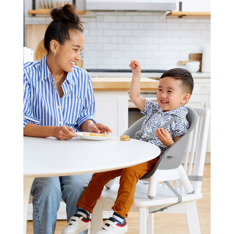 Skip Hop EON 4-in-1 High Chair - Gray/white (LOCAL PICKUP ONLY)