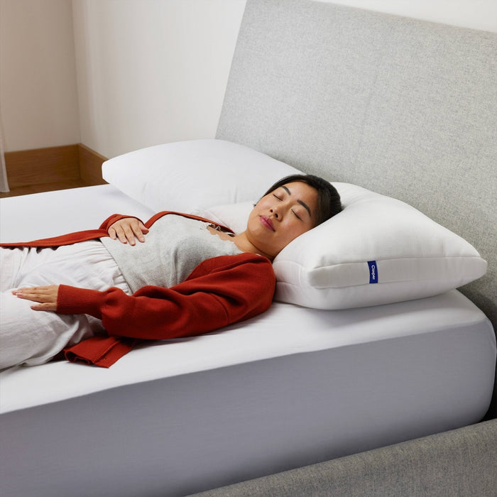 The Casper Essential Cooling Fiber Pillow - Standard (LOCAL PICKUP ONLY)