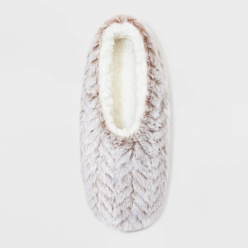 Women's Herringbone Faux Fur Cozy Pull-On Slipper Socks with Grippers - Auden Tan/Ivory S/M