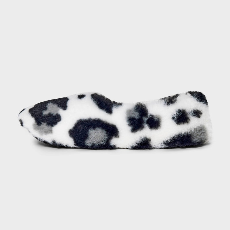 Women's Leopard Faux Fur Cozy Pull-On Slipper Socks with Grippers - Auden White/Black M/L