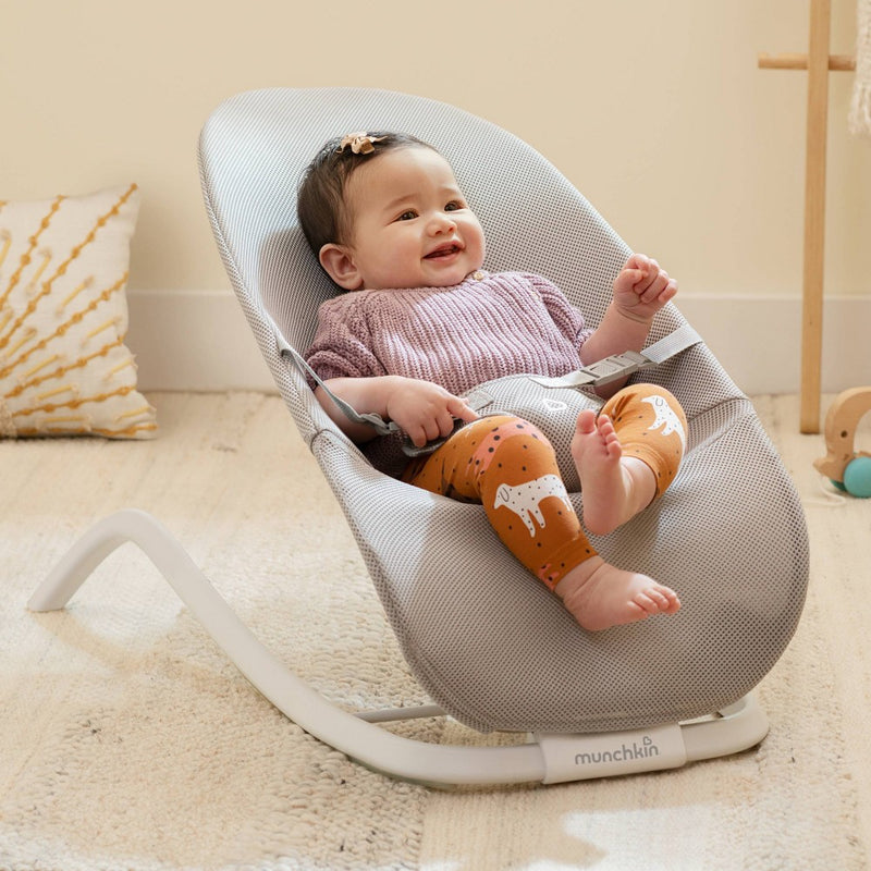 Munchkin Spring 2-in-1 Bouncer and Rocker (LOCAL PICKUP ONLY)