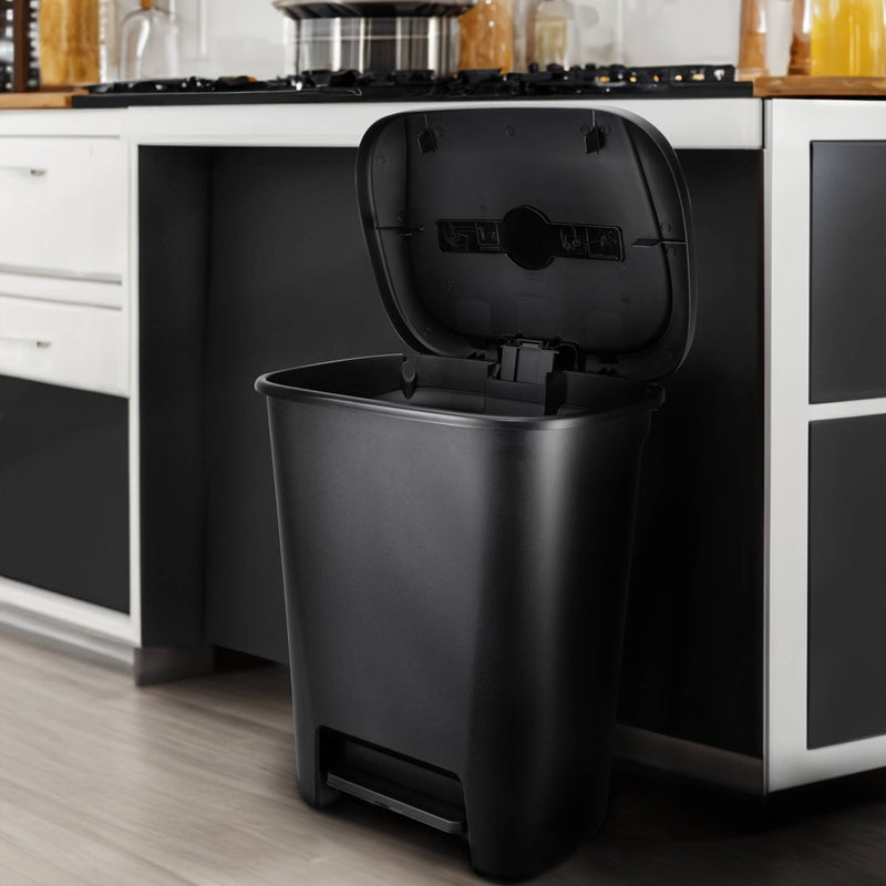 Hefty 20gal XL Step Trash Can Black (LOCAL PICKUP ONLY)